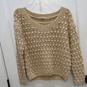 Elegant Knit Scoop Neck Sweater - Cream